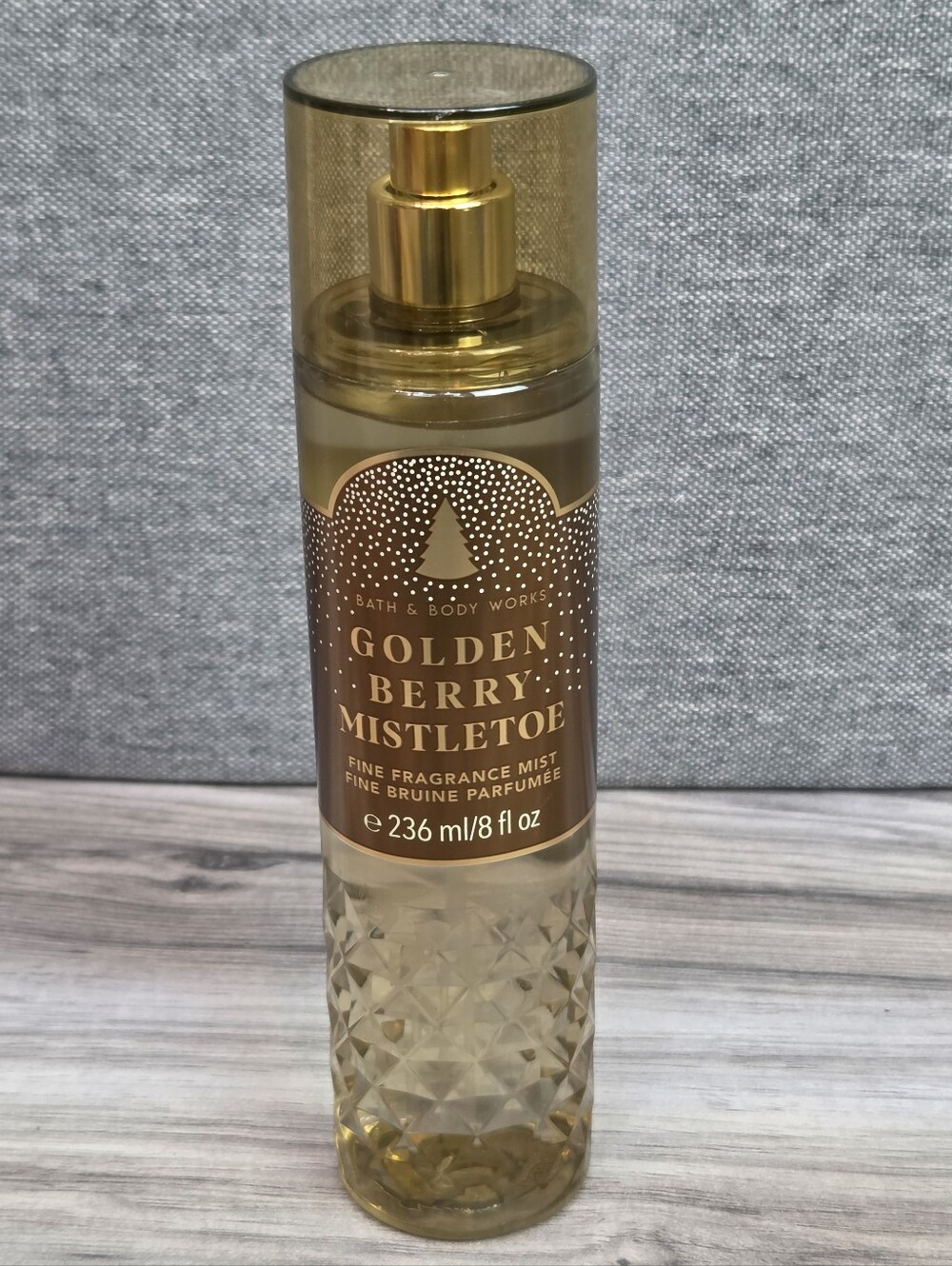 Golden Berry Mistletoe